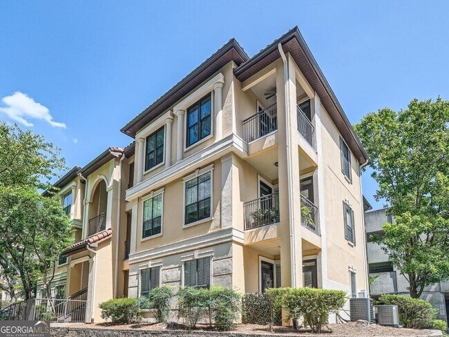 Foto del edificio - 3777 Peachtree Rd NE