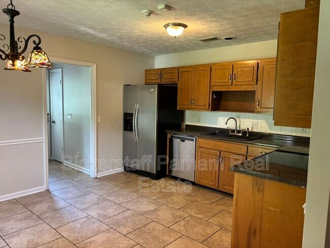 Foto del edificio - 6381 Billings Rd