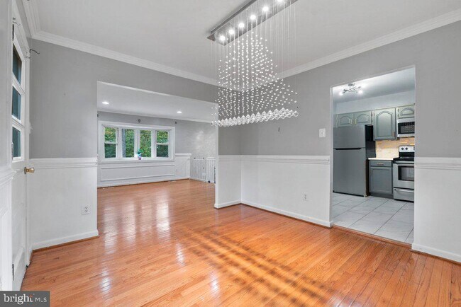 Foto del edificio - 5414 Whitfield Chapel Rd