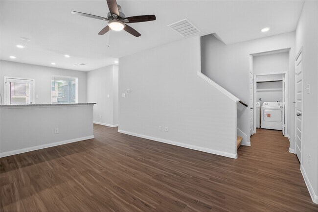 Foto del edificio - 13312 Burbot Dr