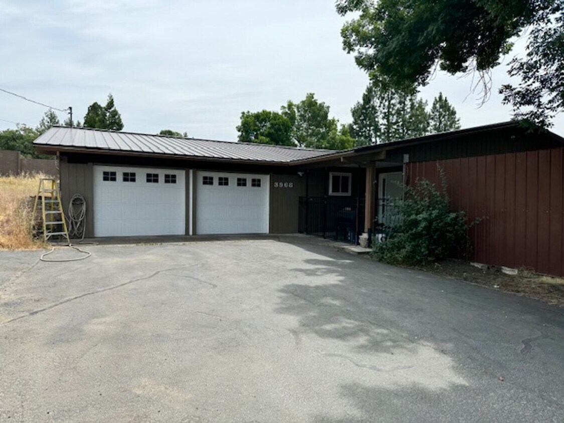 Primary Photo - SPACIOUS AND PRIVATE LARGE HOME WITH SWIMM...