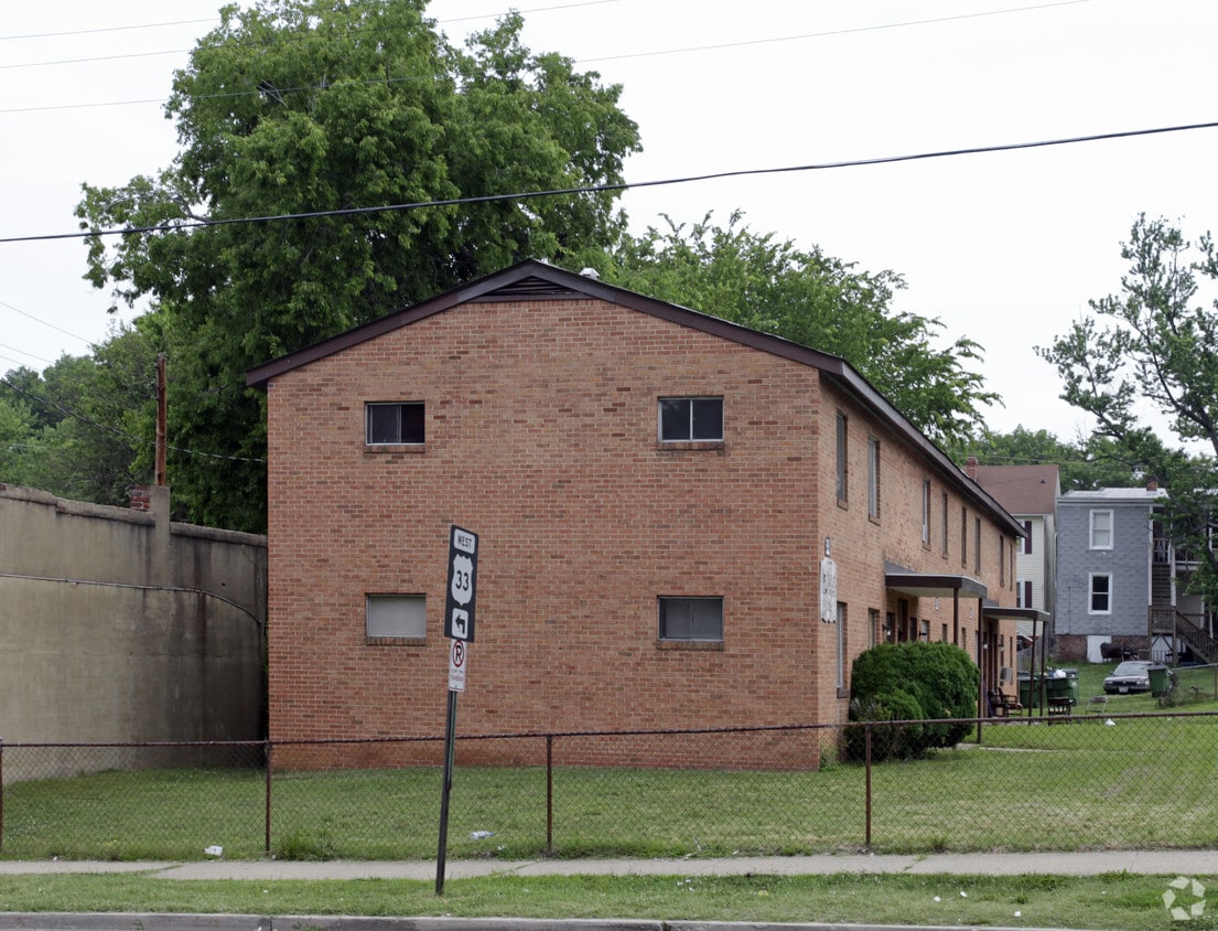 Building Photo - Beverly Apartments
