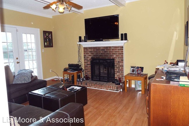 Building Photo - 4 br, 2.5 bath House - 847 Yorkshire Lane