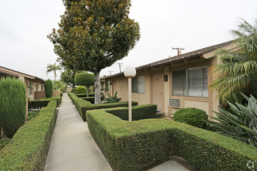 Lincoln Terrace Rentals Anaheim, CA