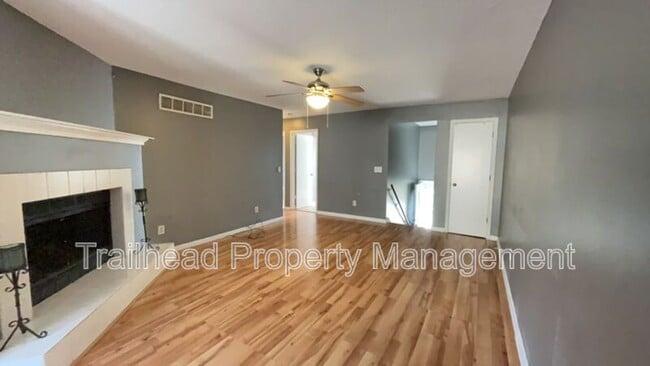 Foto del edificio - 8012 NW 79th Terrace