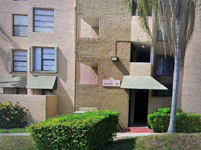 Foto del edificio - 10500 SW 108th Ave