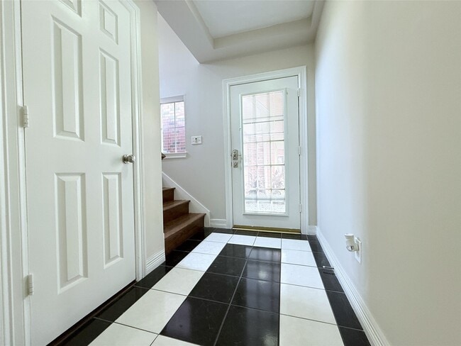 Foto del edificio - 1963 Peden St