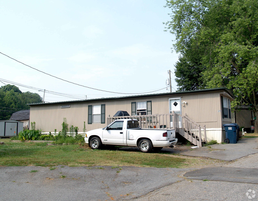 Foto del edificio - 1777 Kellogg Creek Rd