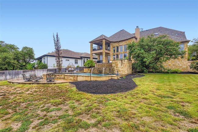 Foto del edificio - 217 Emerald Ridge Dr