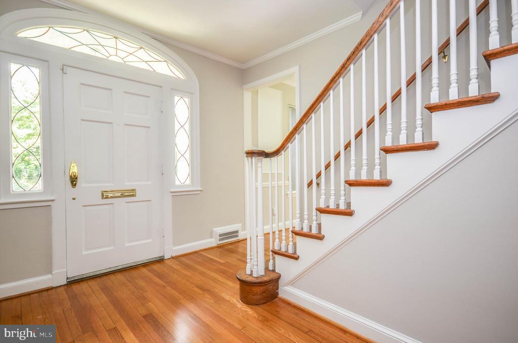 Primary Photo - 3044 Davenport St NW