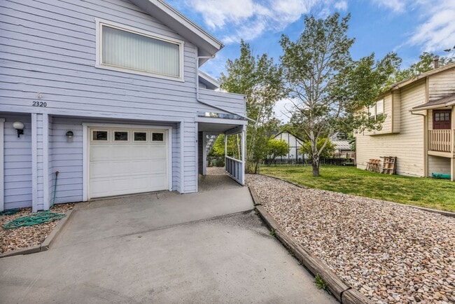 Foto del edificio - 2320 Calumet Cir