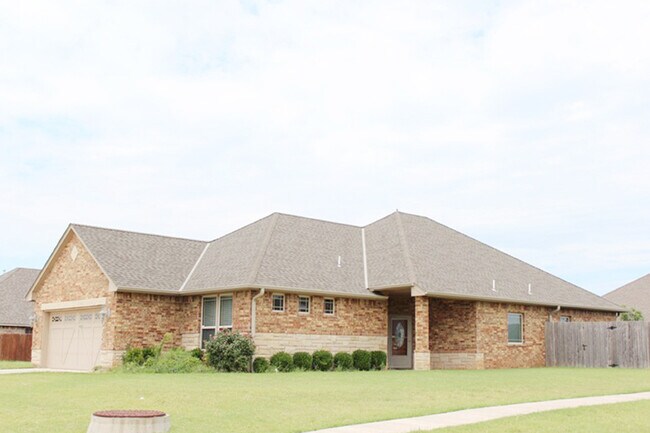 Building Photo - Great Home located in Dove Creek!!