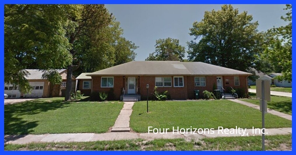 Primary Photo - 1015 S Halliburton St