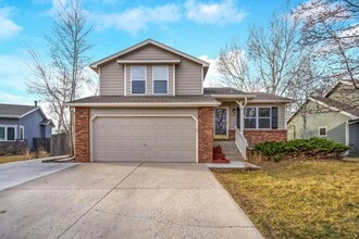 Building Photo - 749 Peregrine Run