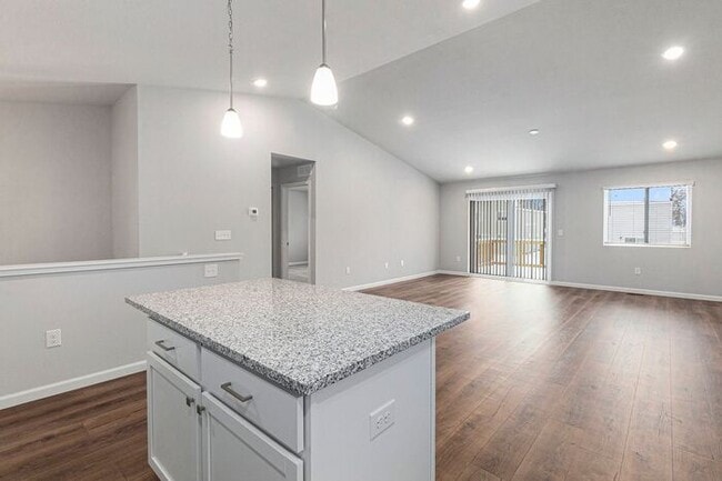 Building Photo - 7351 Montego Bay St