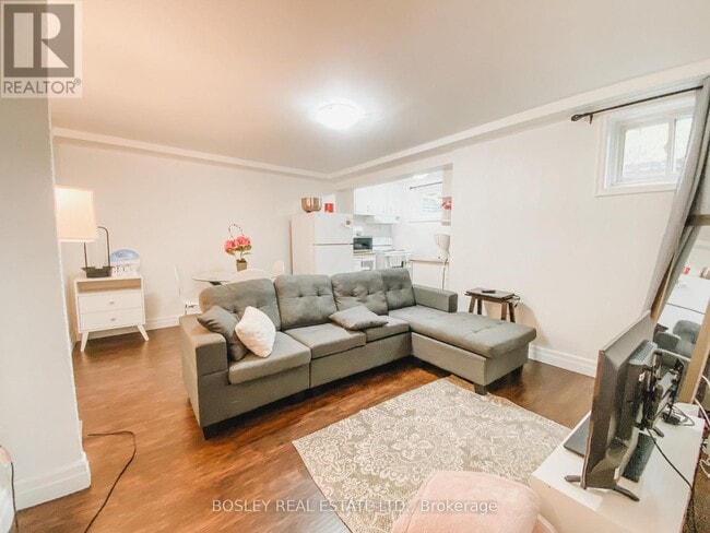 Photo du bâtiment - 464-464 Palmer Ave