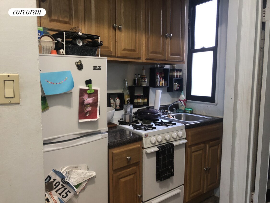 Foto del edificio - 337 E 85th St