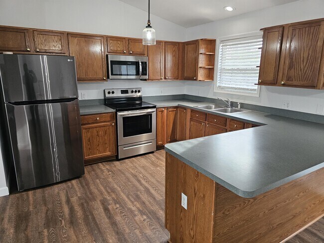 Foto del edificio - 189 Scarlet Oak Dr
