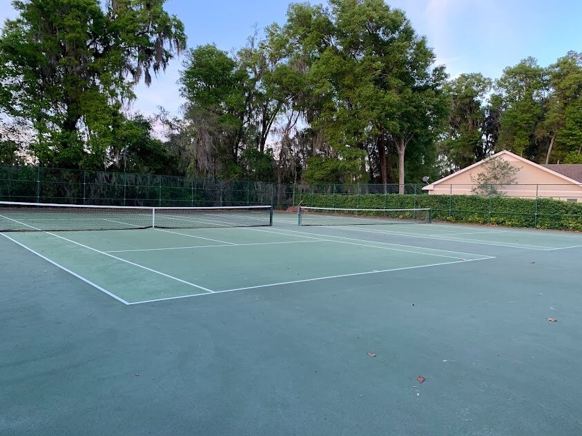 1088 NW 129th Dr, Newberry, FL 32669 Townhome Rentals in Newberry FL