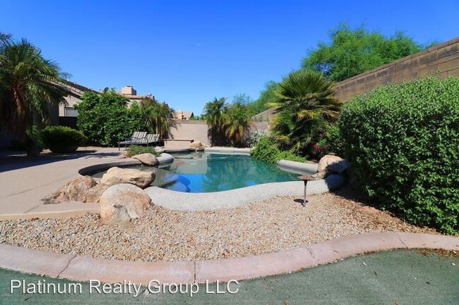 Building Photo - 3 br, 2 bath House - 6436 E BLANCHE DR