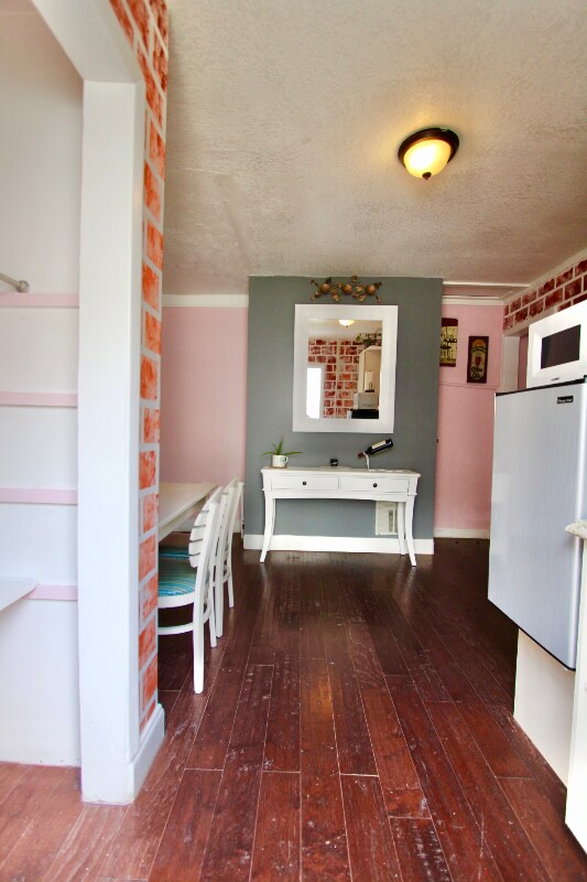 Building Photo - 1409 Oakhaven Dr