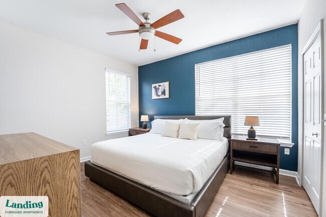 Foto del edificio - 2801 Biltmore Park Dr