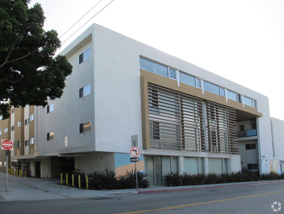 Building Photo - 26th and Santa Monica Family Housing