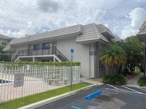 Building Photo - 3231 NW 102nd Terrace