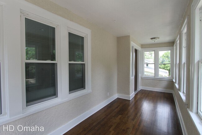 Foto del edificio - 3 br, 2 bath House - 4860 Burt St.