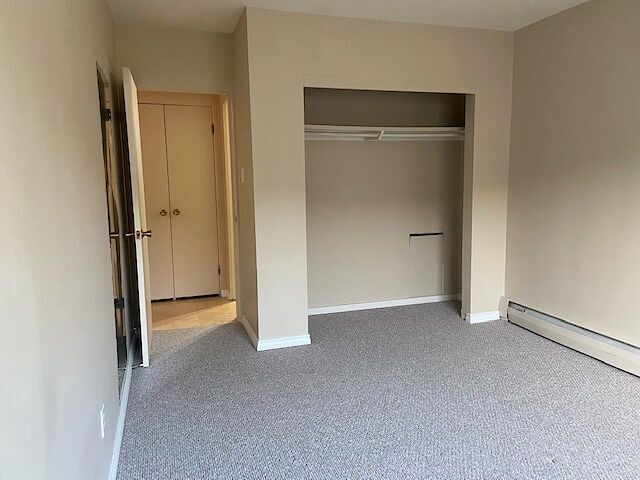 Building Photo - Four Elms- 2 Months Free Rent When Signing a One Year Lease