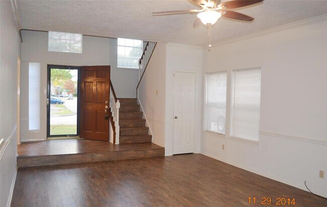 Building Photo - 1314 Chestnut Springs Ln