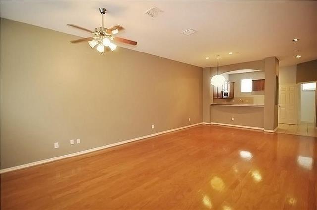 Building Photo - 4121 McKinney Ave