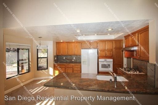 Building Photo - 15518 Caldas de Reyes