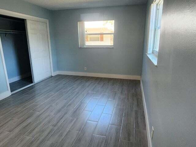 Foto del edificio - 214 SW 1st St