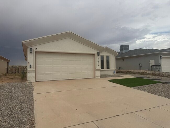 Building Photo - 12528 Polo Norte Dr