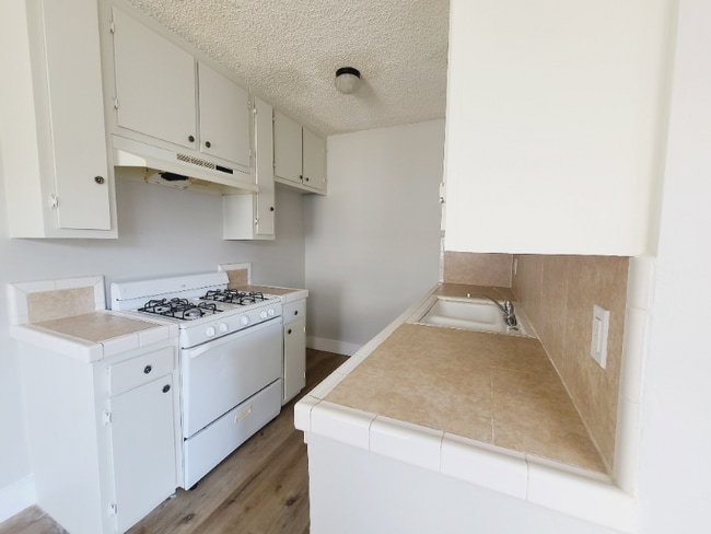 Foto del edificio - 13425 Vanowen St