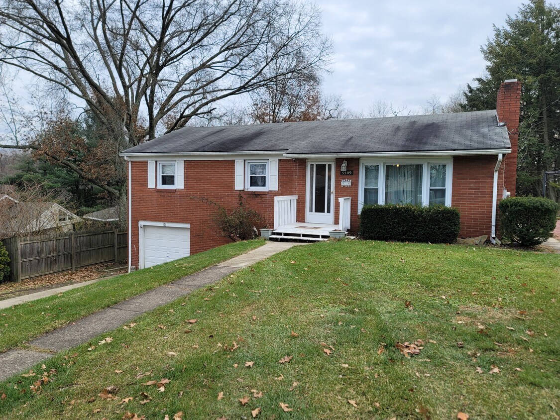 5509 Buseman Ave, Aliquippa, PA 15001 House Rental in Aliquippa, PA