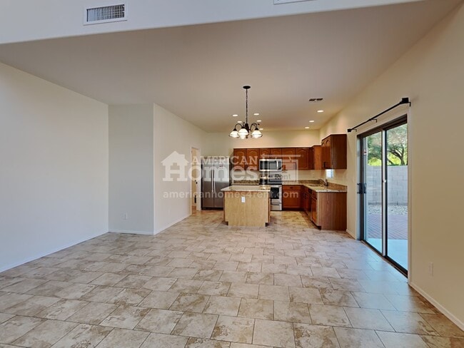 Building Photo - 17238 W Maui Ln