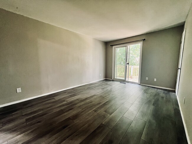 Living Room - 238 Palmer Dr