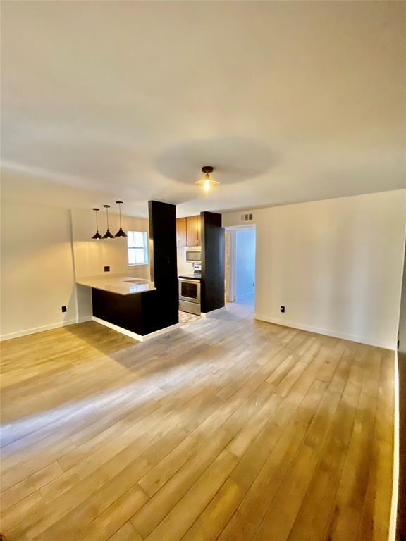 9520 Royal Ln Unit 109, Dallas, TX 75231 Condo for Rent in Dallas, TX