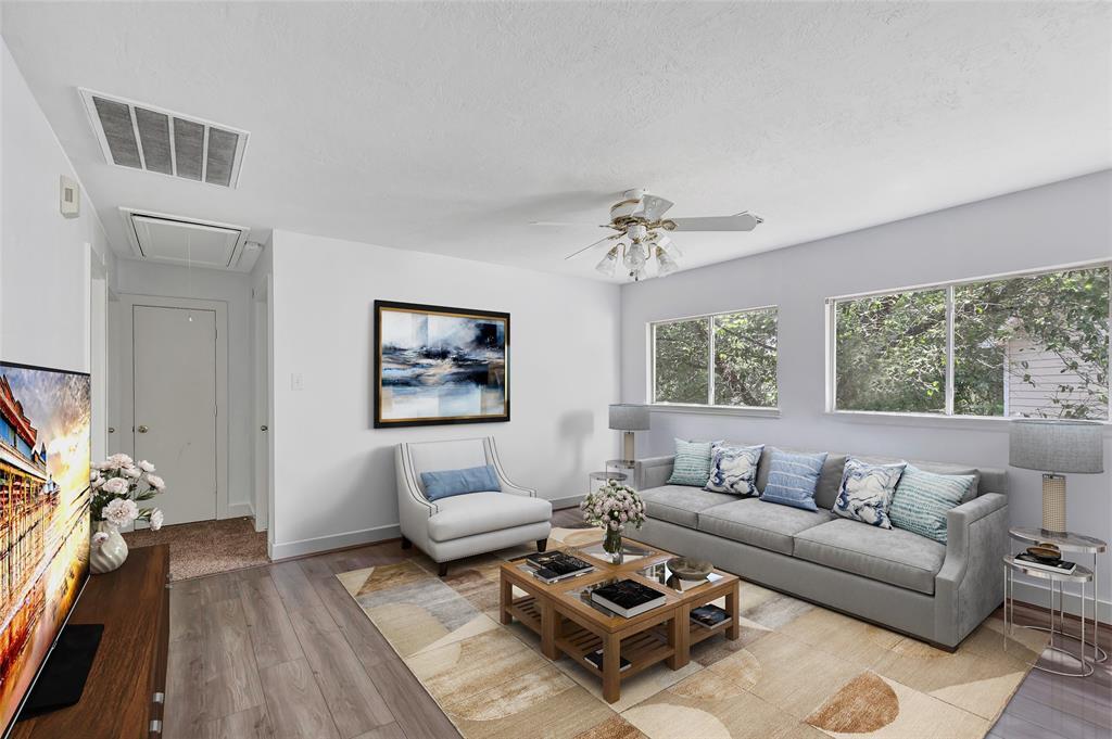 Foto principal - 18108 Red Pine Ct
