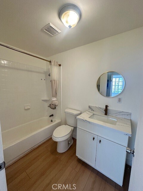 Foto del edificio - 3518 W 3rd St