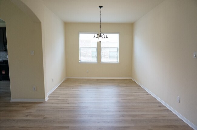 Building Photo - 2622 Whitetip Ct