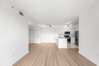 Building Photo - 6851 SW 44th St