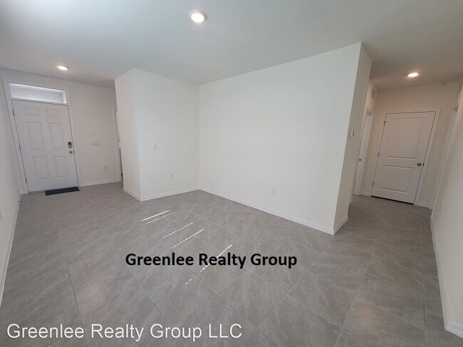 Building Photo - 3 br, 2 bath House - 10779 Penny Gale Loop