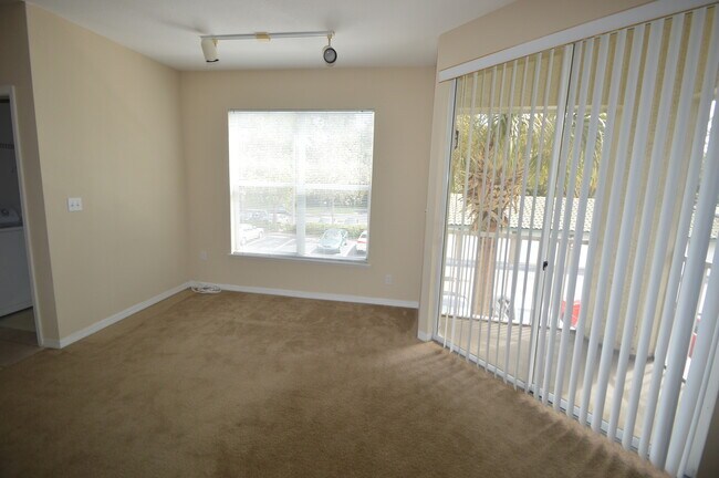 Building Photo - RIVERVIEW: Allegro Palms - Gated Community...