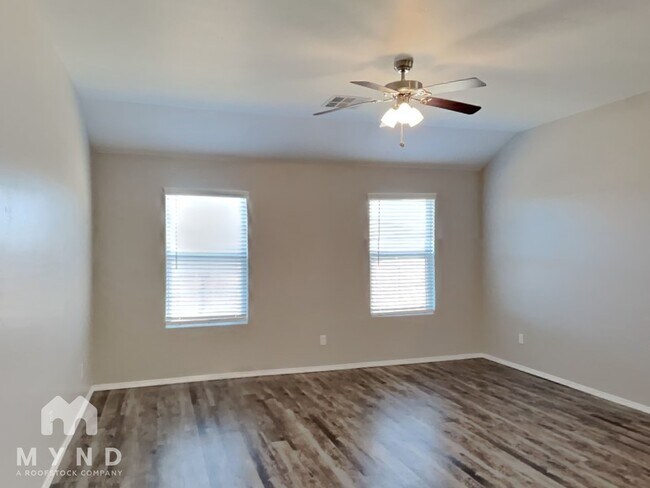 Foto del edificio - 1114 Flint Way