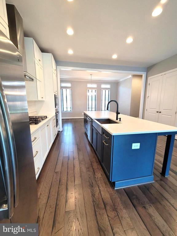 Building Photo - 23184 Hampton Oak Ter