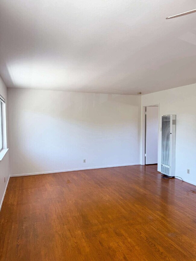 Foto del edificio - Charming 1BD/1BA Apartment Near Sonoma Plaza - Available Now.