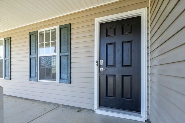 Foto del edificio - 4 Bedroom 2.5 Bath Home
